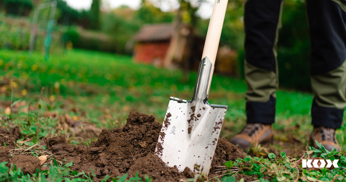 Spaten und Schaufeln